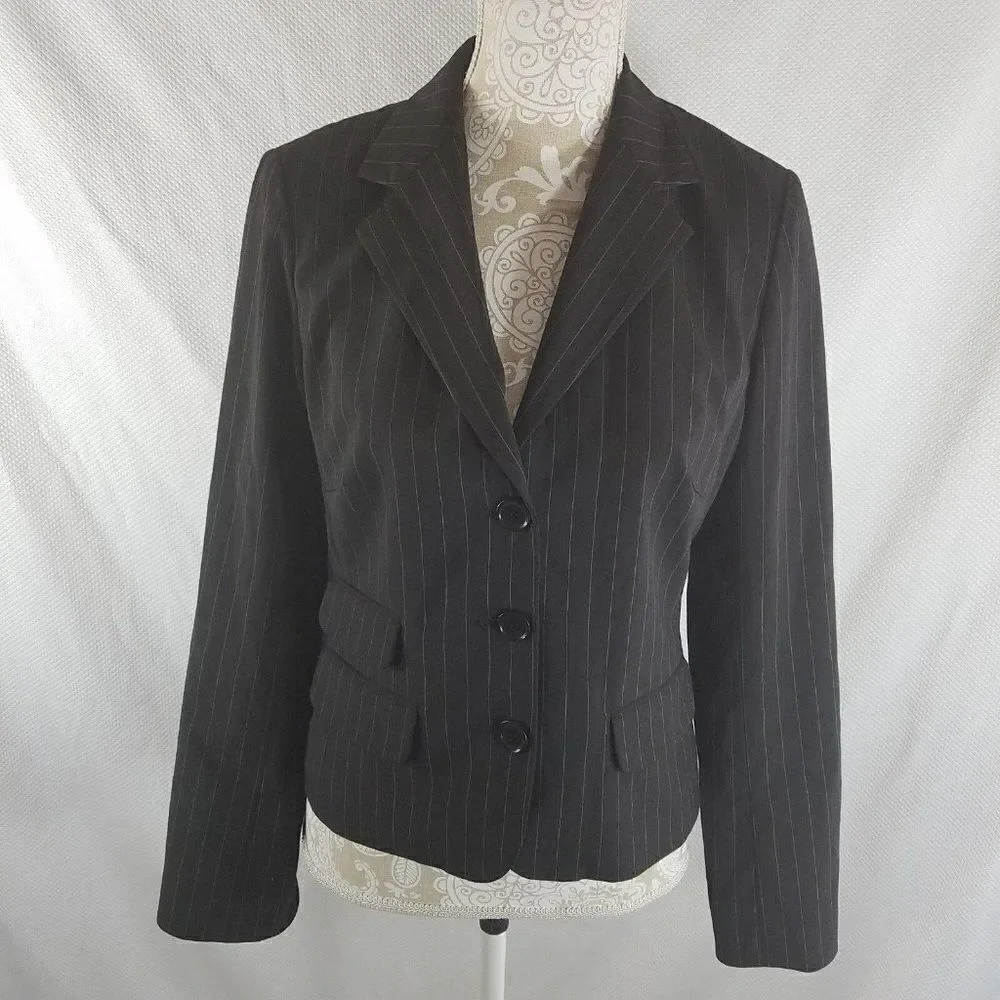 How Wen 10 Black Pinstripe 3 Button Fitted Blazer Jacket Lace Trim